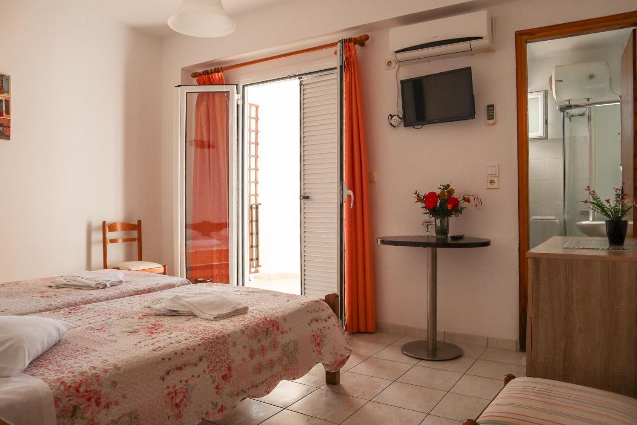 Aparthotel Spyridoula Lourdata  Exteriér fotografie