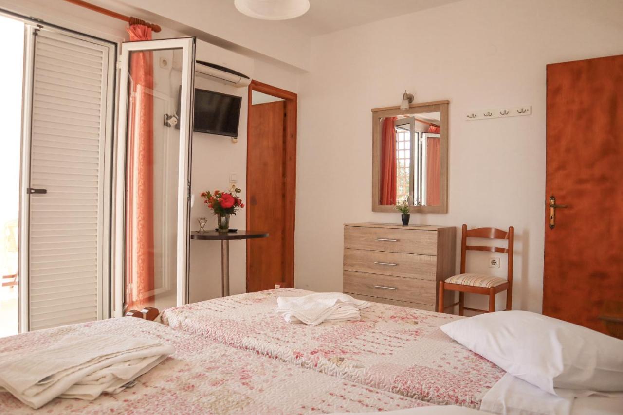 Aparthotel Spyridoula Lourdata  Exteriér fotografie
