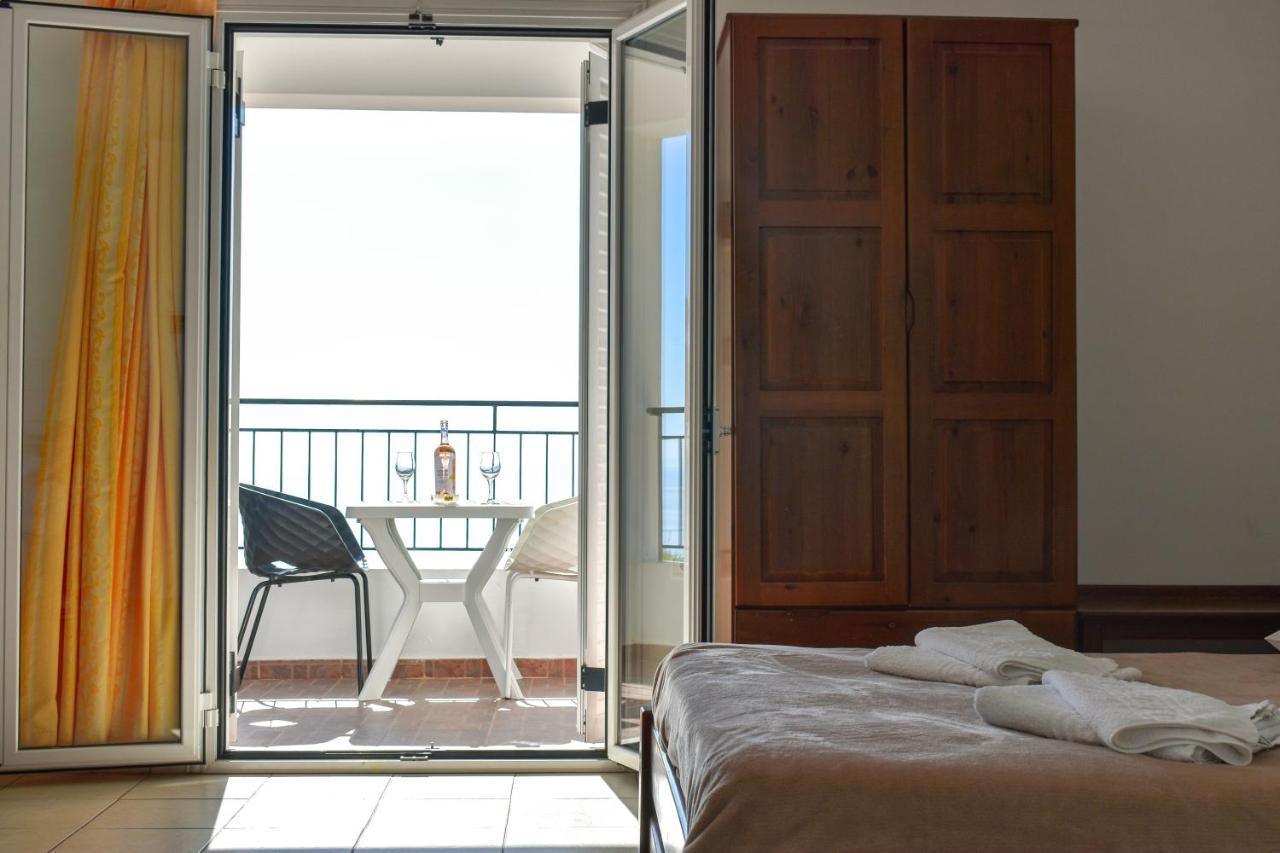 Aparthotel Spyridoula Lourdata  Exteriér fotografie