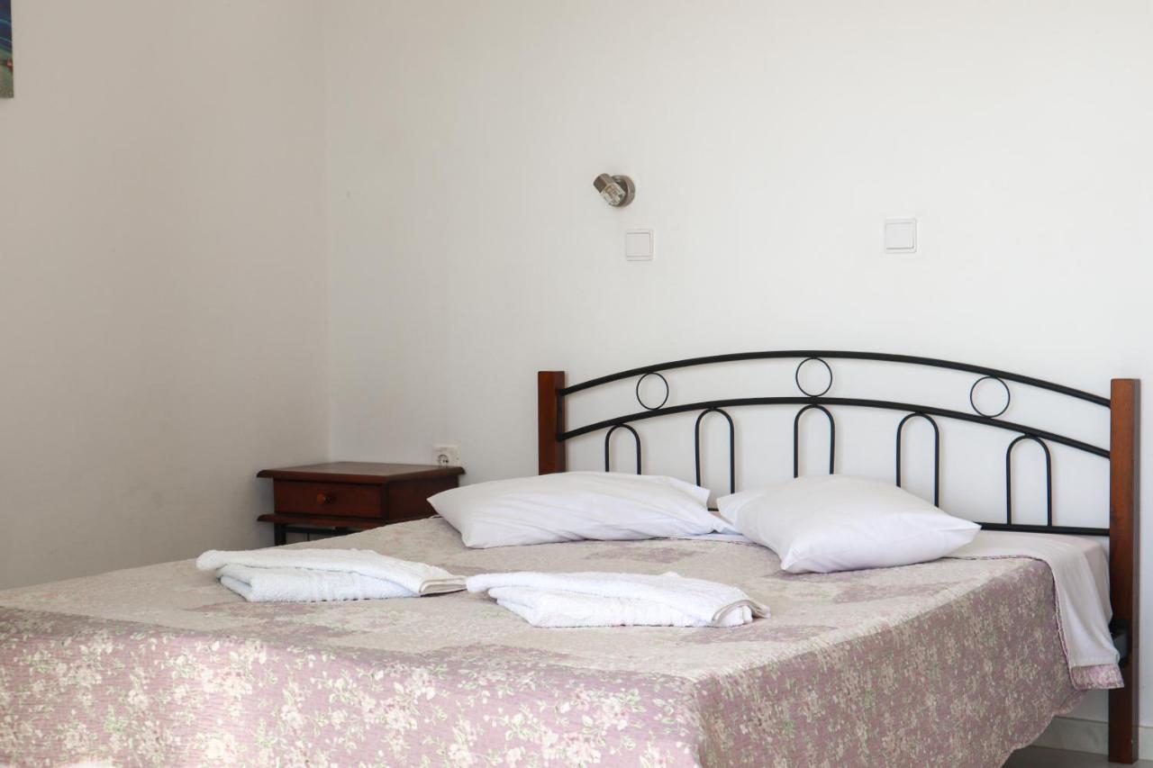 Aparthotel Spyridoula Lourdata  Exteriér fotografie