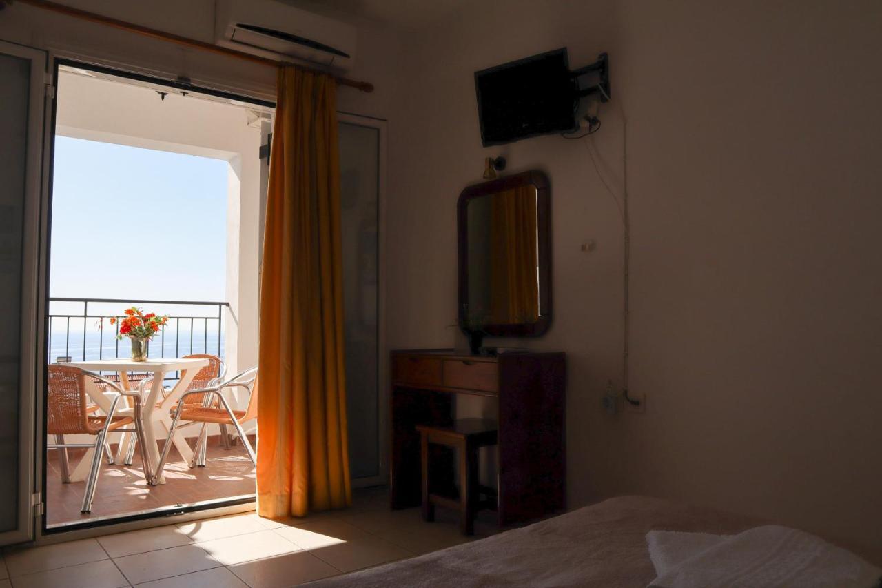 Aparthotel Spyridoula Lourdata  Exteriér fotografie